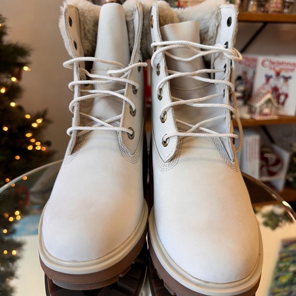 Timberline - Picture 7 of 12